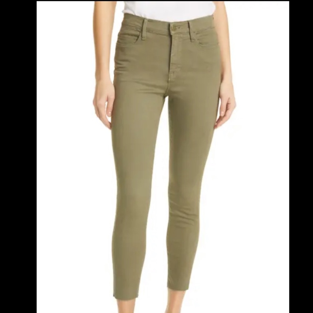 Vineyard Vines cropped fray skinny jeans